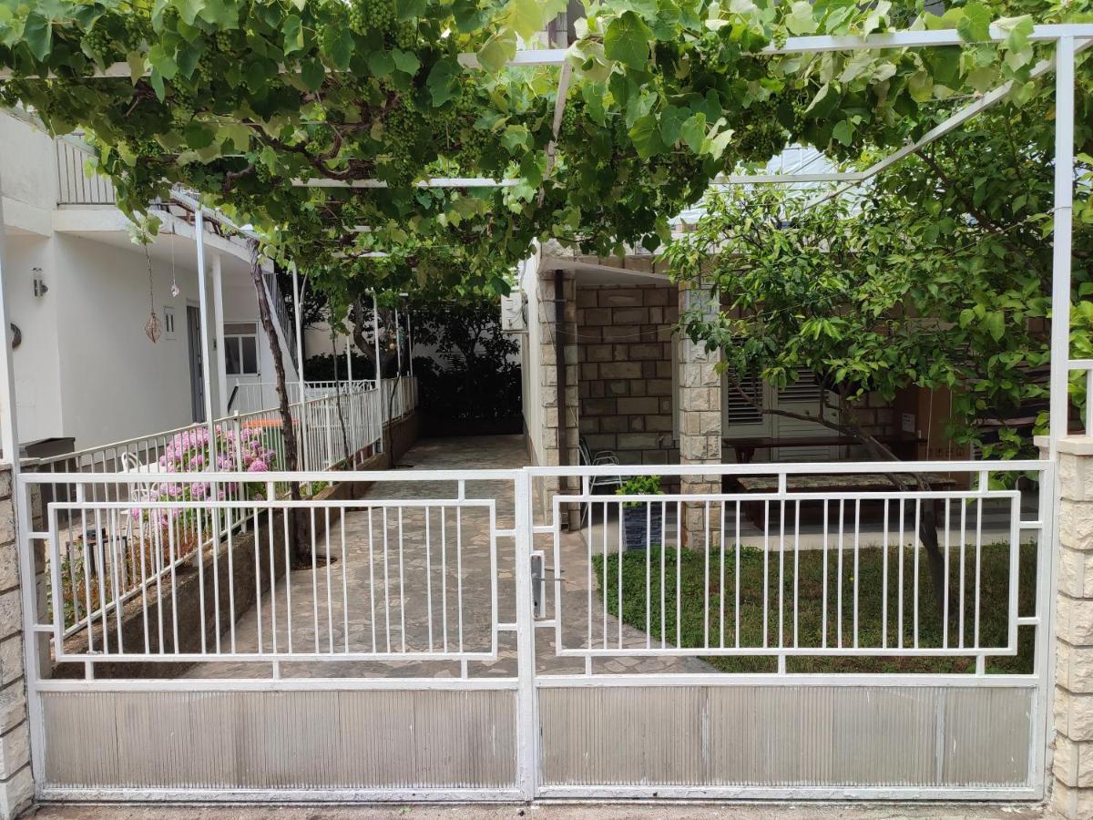 Apartments By The Sea Podaca, Makarska - 2576 外观 照片